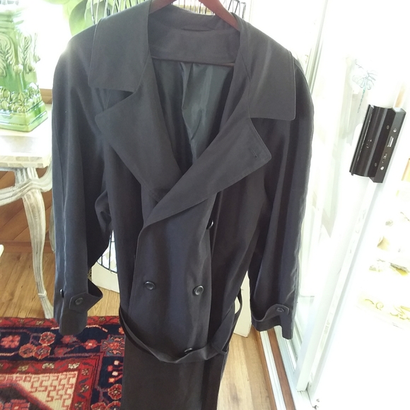 SOLD GREAT DEAL!!!!  MEN'S Double Breasted coat - Picture 2 of 6